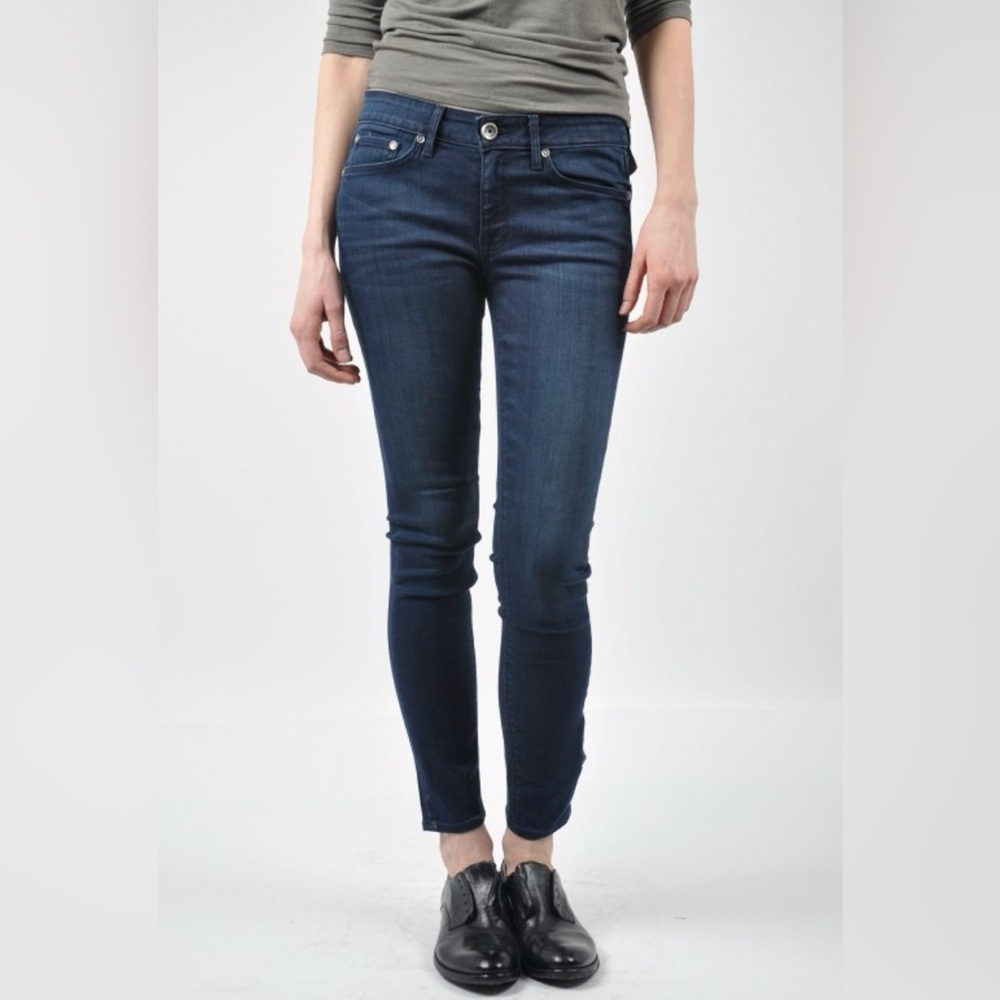 Strom tio skinny jeans. Size 28